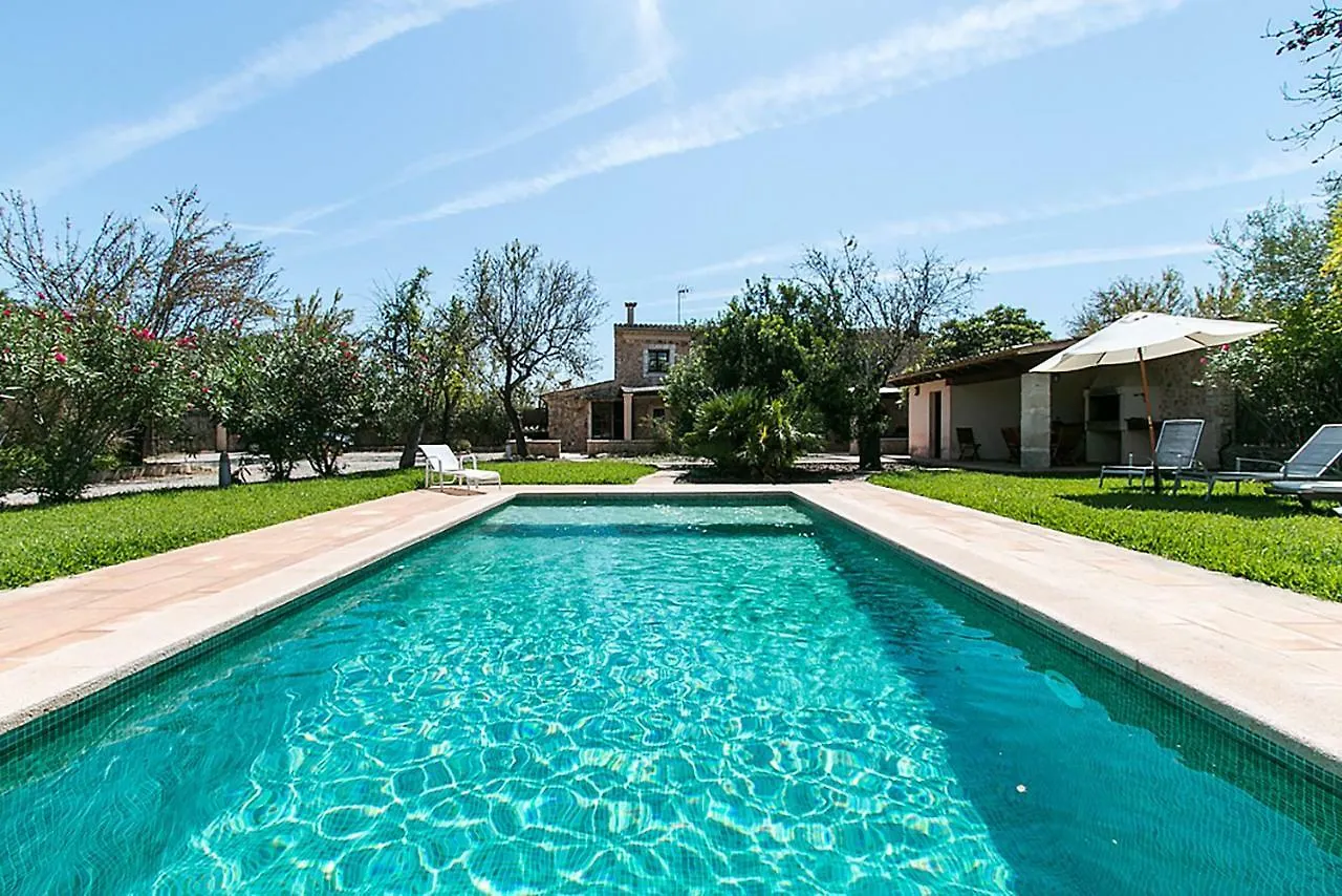 בוחר Country House Cadernera