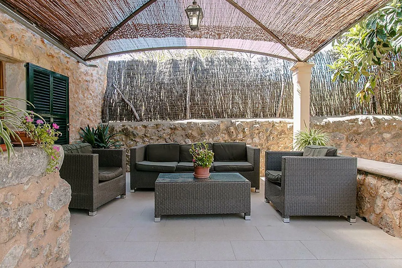 Country House Cadernera Búger Dom wakacyjny